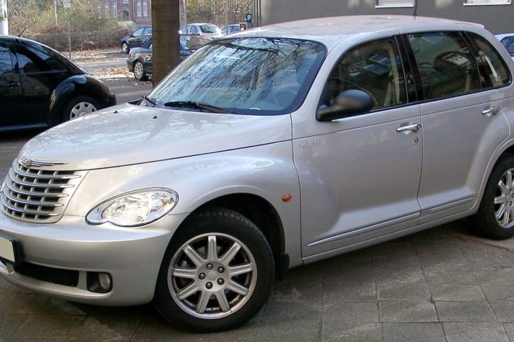 PT Cruiser ou la voiture retro adaptée au temps moderne