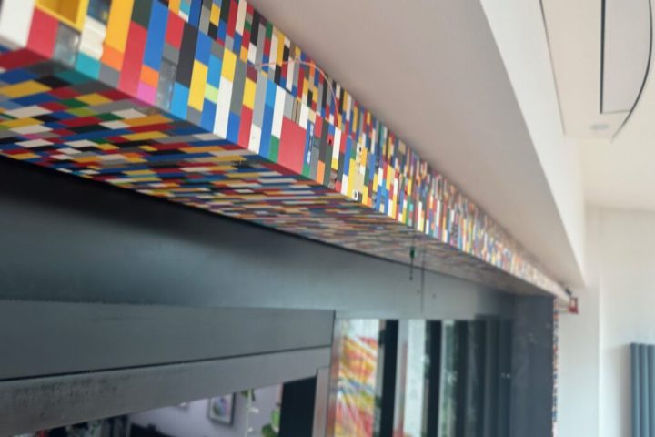 Comment plaquer une poutre en LEGO pour un resultat très design ?